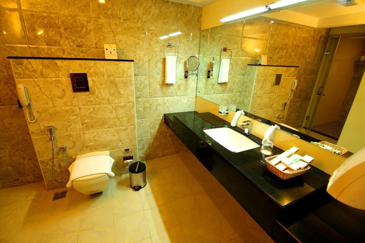 Hotel Hillway Park Kollam Exterior photo